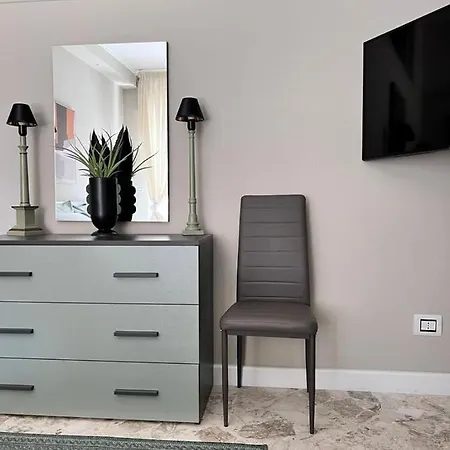 Visconti 90 Apartamento Bari